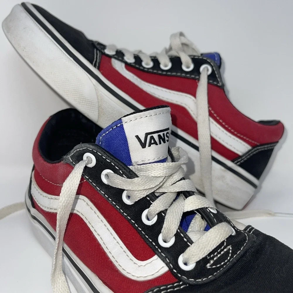 Vans Ward color block Shoes Size 2 Red white blue Black ColorWay Off‎ The Wall